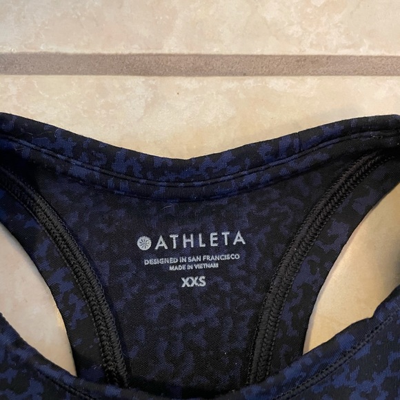 Athleta crop top - Picture 3 of 5